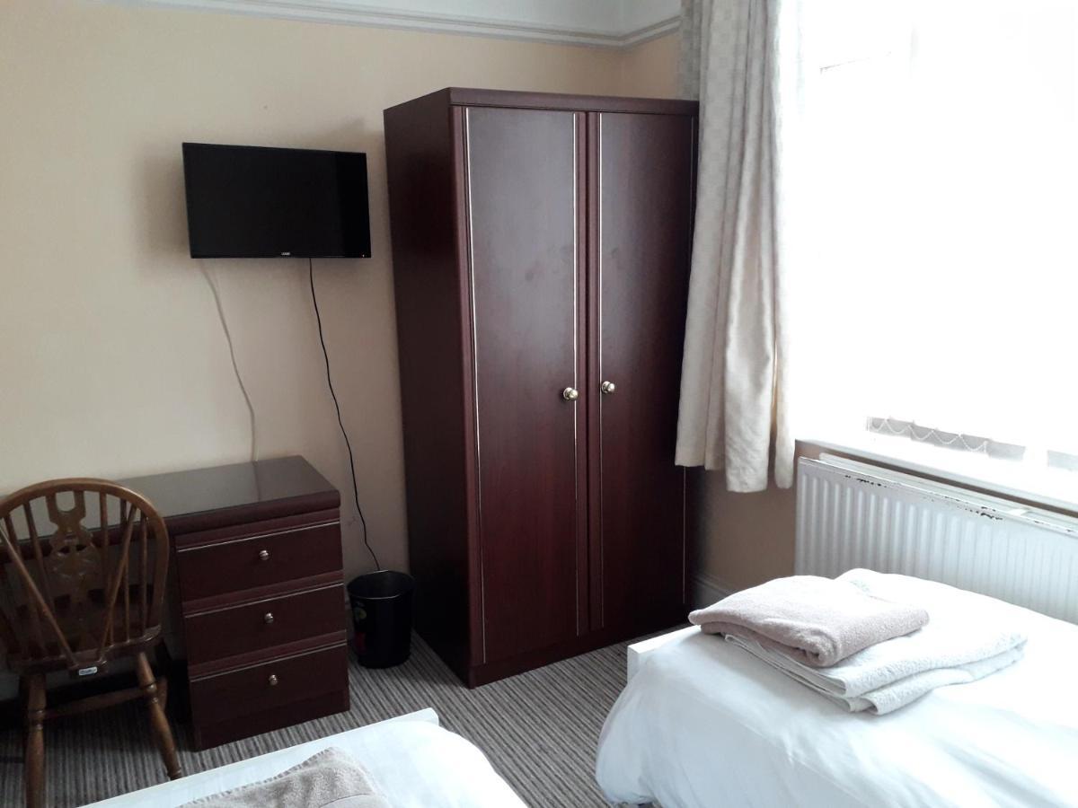 Lantern House Hotel CBG Екстериор снимка